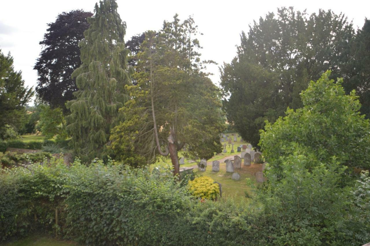 Tarras Hotel Little Hadham Esterno foto